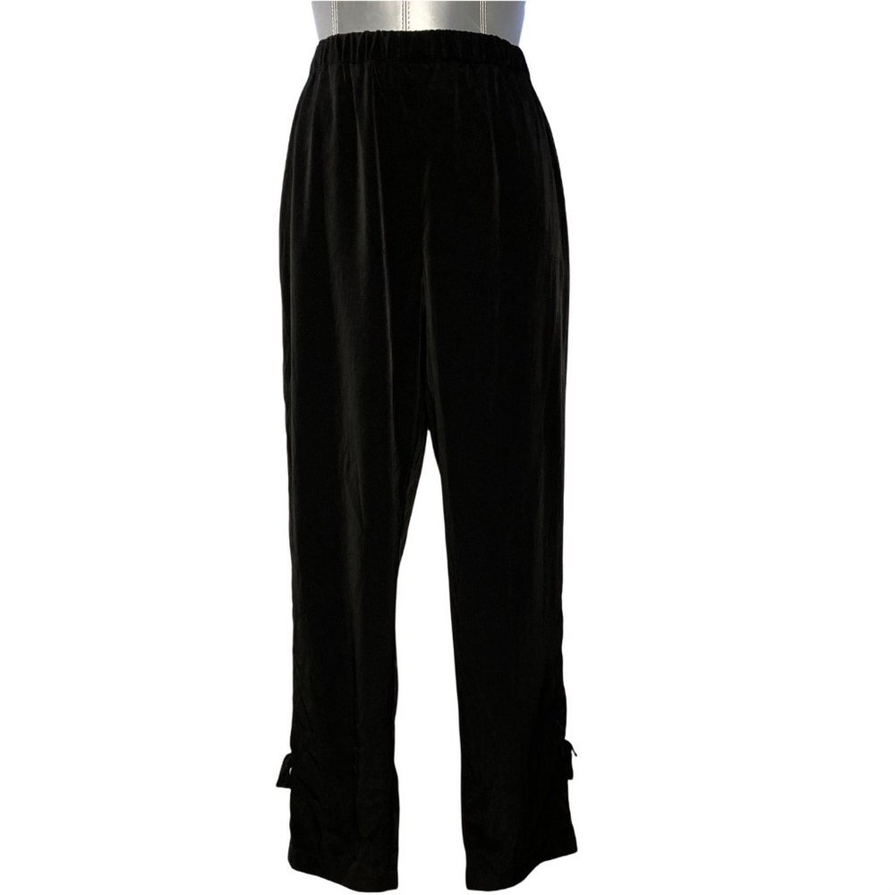 Chicos 2 Pants Solid Black Lightweight Straight Leg Bow Detail Career Work Comfy